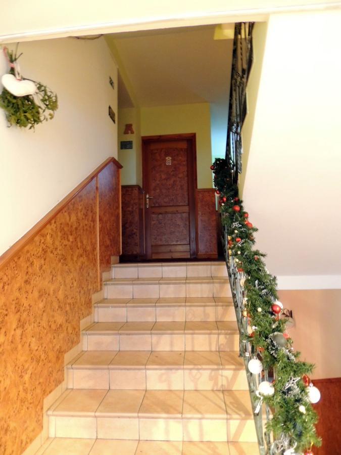 Hotel Paar Szieszta Gyor Luaran gambar